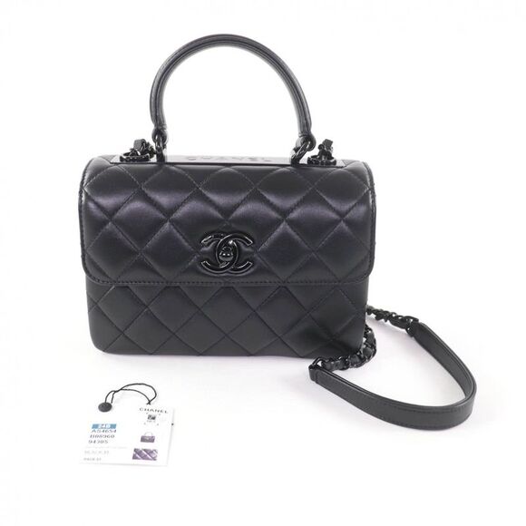 Chanel Trendy CC Lambskin Shoulder Bag - Picture 3 of 10